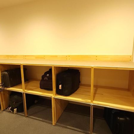 Acro Capsule Hotel Namba Dotonbori Ōsaka Eksteriør bilde