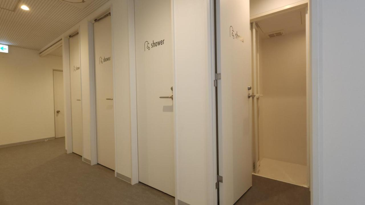 Acro Capsule Hotel Namba Dotonbori Ōsaka Eksteriør bilde